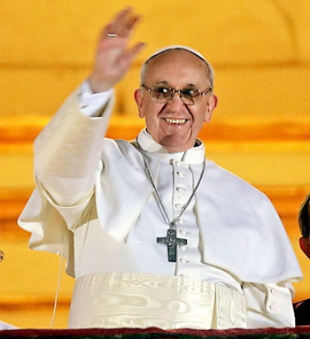 Pope Francis refuses symbols of Papacy